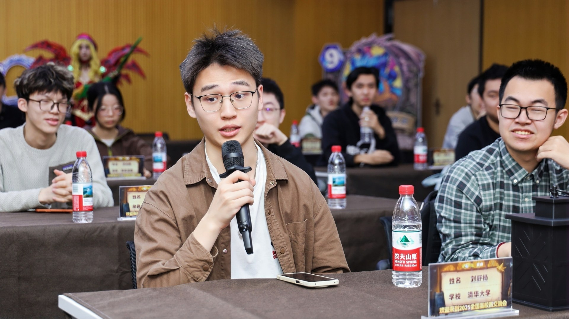 网易大神炉石高校赛交流会圆满落幕,互动热潮点燃2026赛事期待 网易大神炉石高校赛交流会圆满落幕,互动热潮点燃2026赛事期待