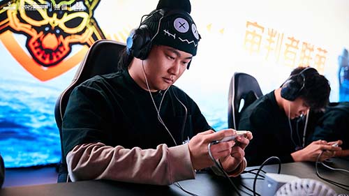 巅峰星路破浪而归,《巅峰战舰》2025星路联赛圆满收官